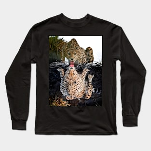 Tiger in the wild Long Sleeve T-Shirt